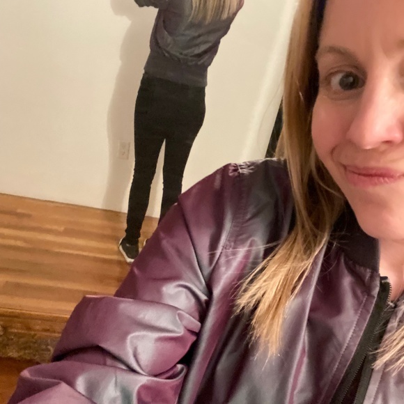 NWT Puma dark iridescent bomber jacket Plum Perfect Iridescent Bomber jacket M - Picture 4 of 12